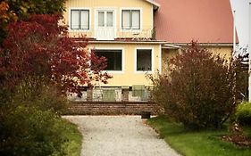 Gamla Gästgivaregården